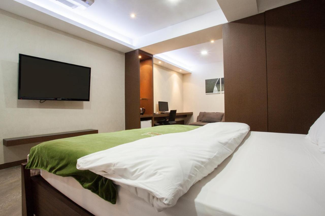 Suwon Reve Hotel מראה חיצוני תמונה
