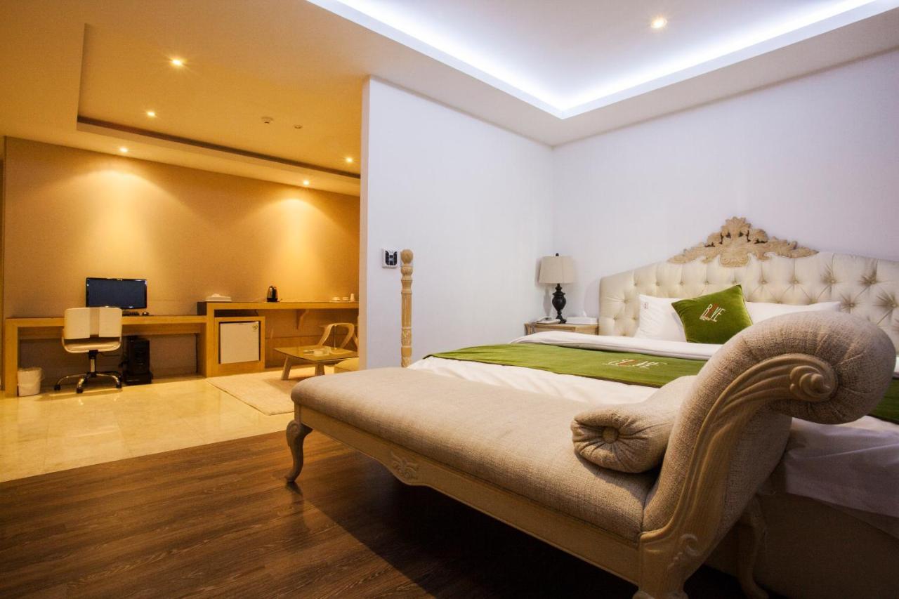 Suwon Reve Hotel מראה חיצוני תמונה