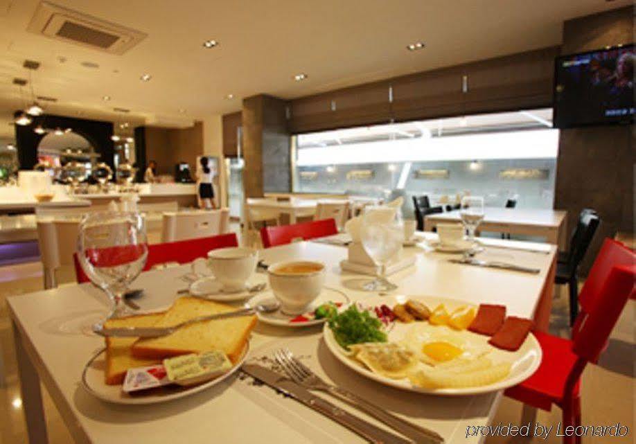 Suwon Reve Hotel מסעדה תמונה